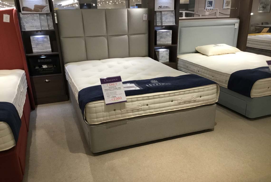 Hypnos Radlett Sublime 5' F/E 2 Drawer Divan Set
