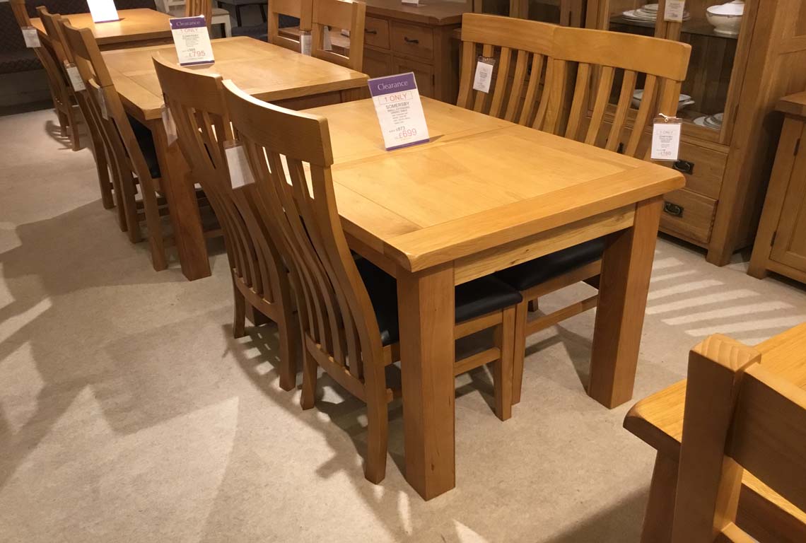 Somersby Small Extending Dining Table