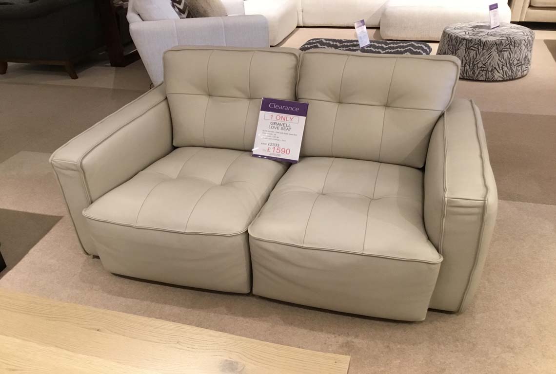 Gravell Loveseat