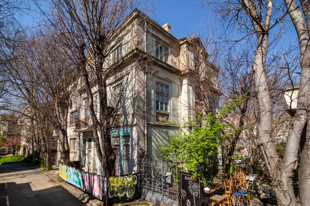 Жилищна сграда, Варна, ул. "Архимандрит Филарет" №3