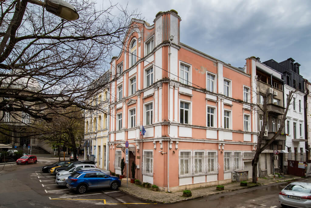Административна сграда, Варна, ул. "Дръзки" №8