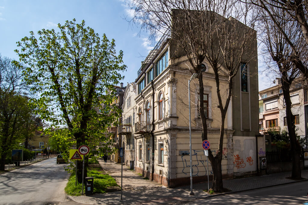 Жилищна сграда, Варна, ул. "Княз Александър Батемберг" №54