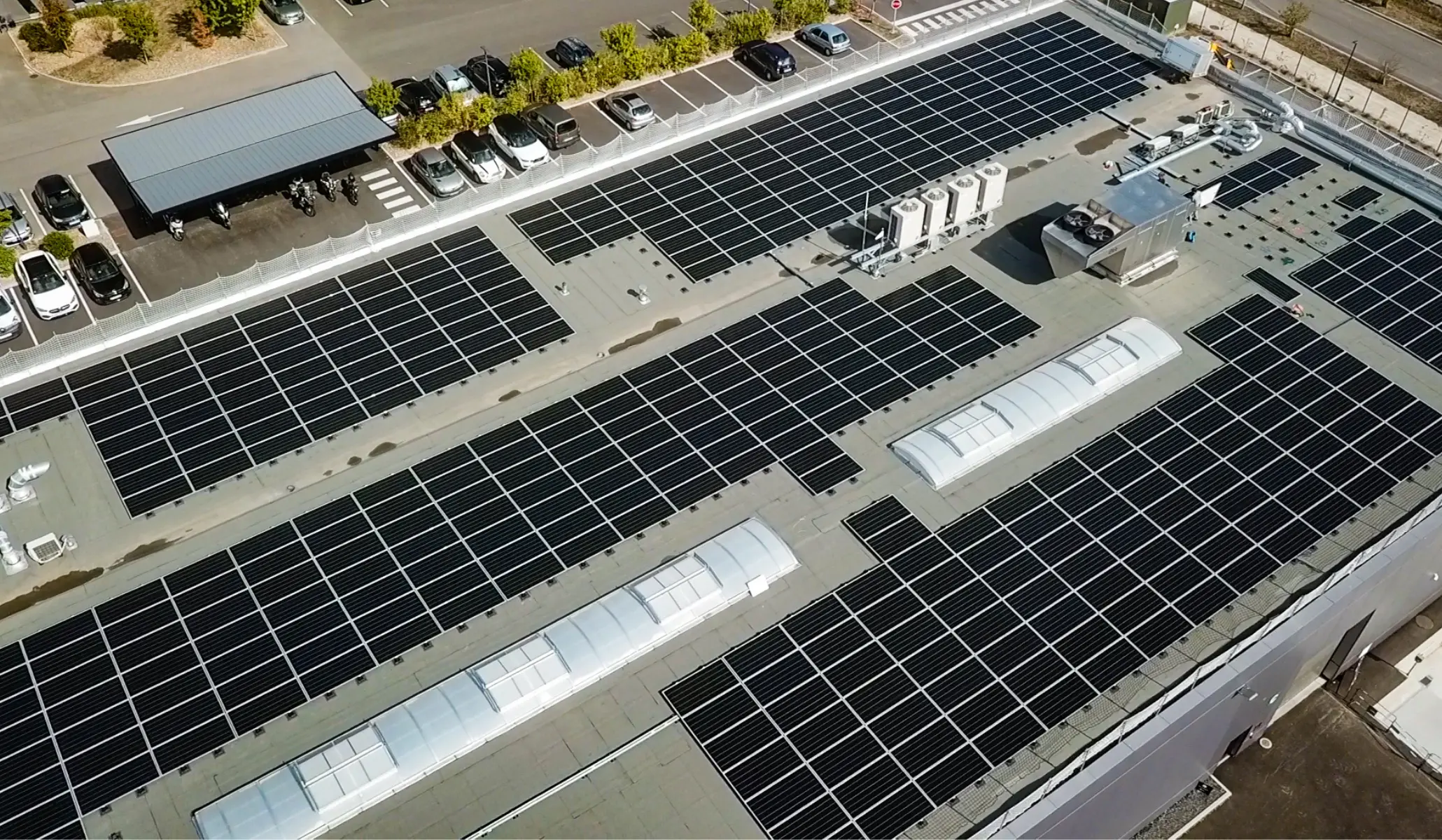 Solar panels on the roof of LivingPackets
