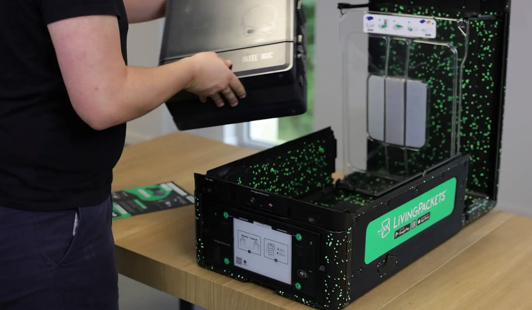 BZHunt use THE BOX for NEO 