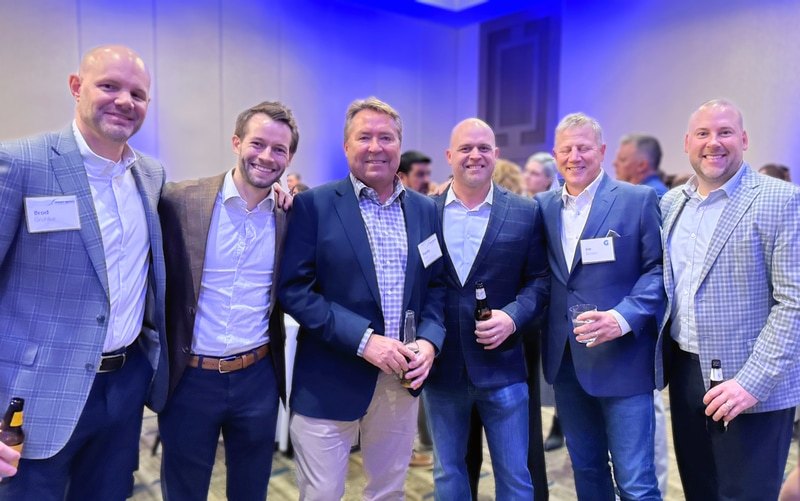 Laura Wilde - Photo - Nov 19, 25