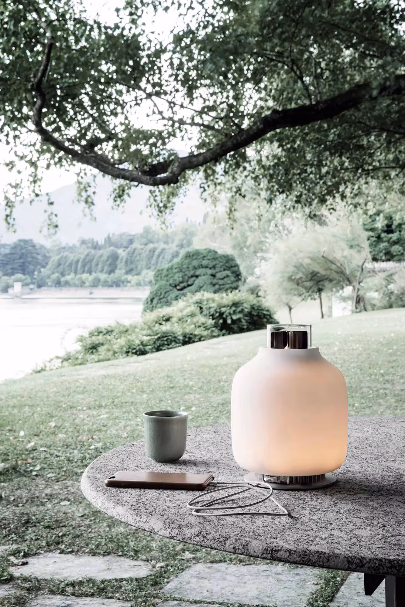Candela Table Lamp