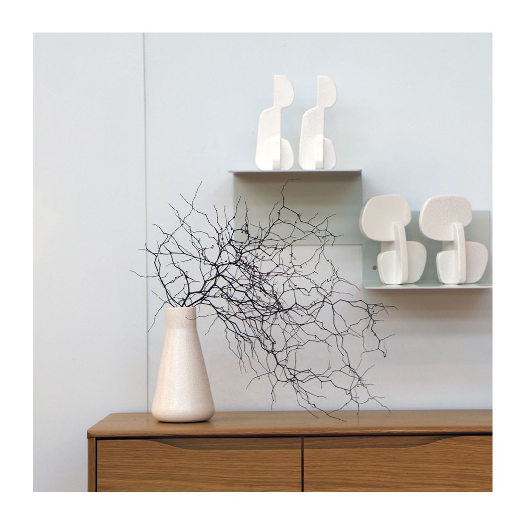 Gidon Bing is an Auckland based sculptor and designer. This 