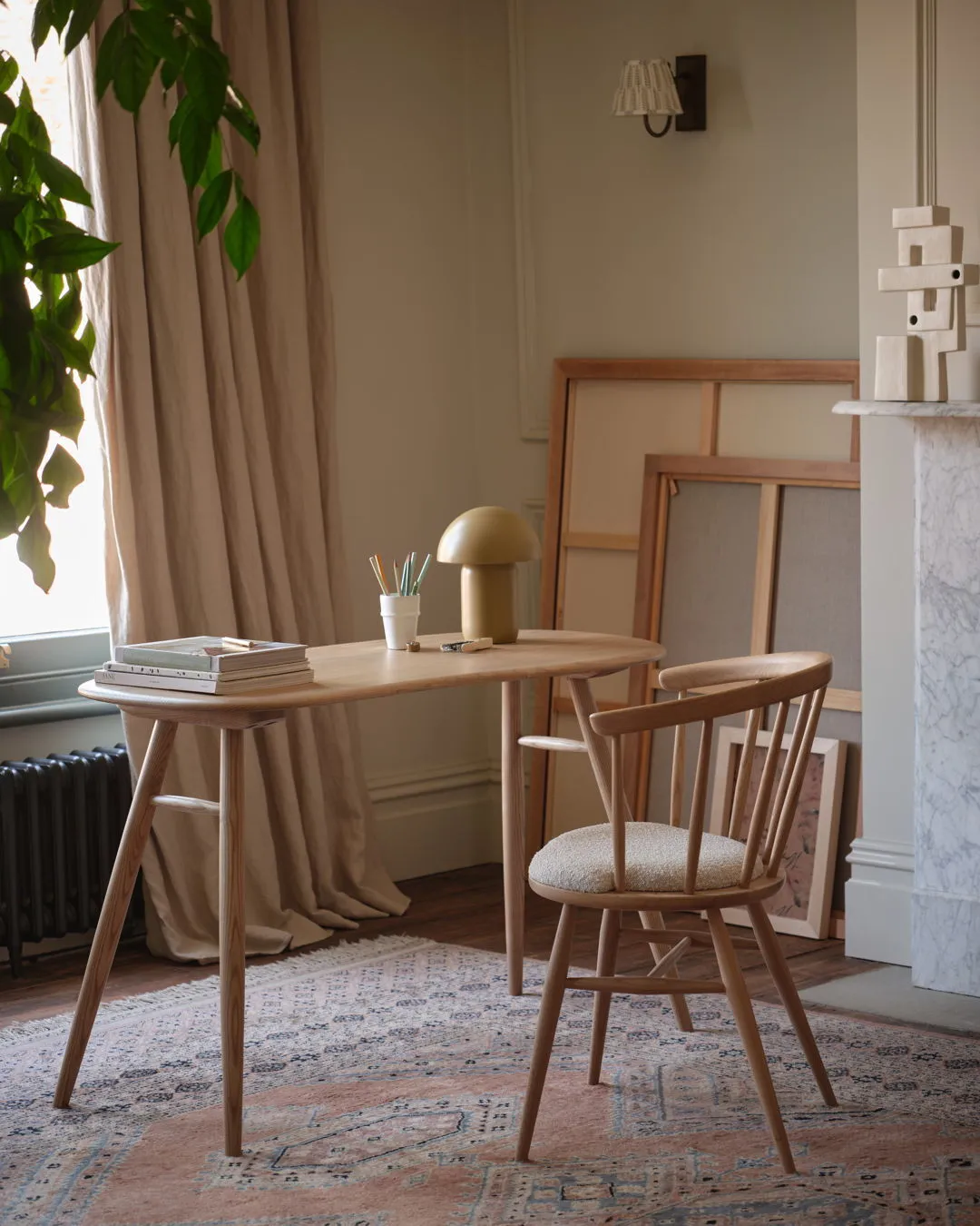 An interpretation of the Pebble Nesting Table by Lucian Erco