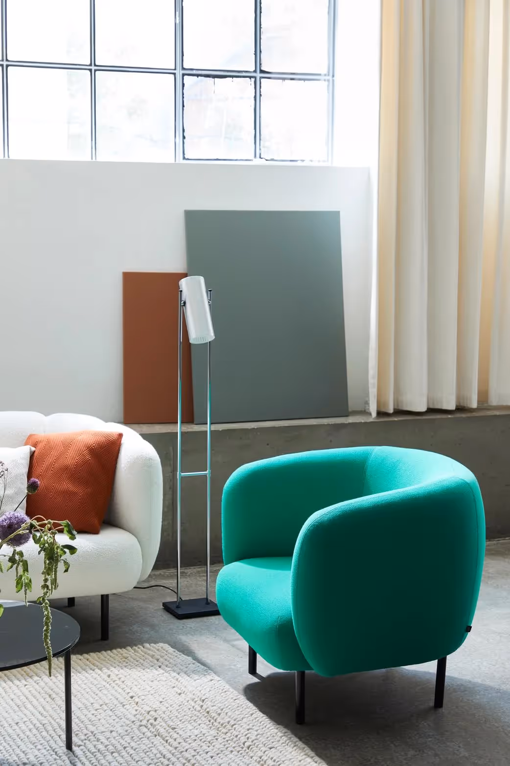 Chairs to Cheers / Black Friday Specials with Warm Nordic