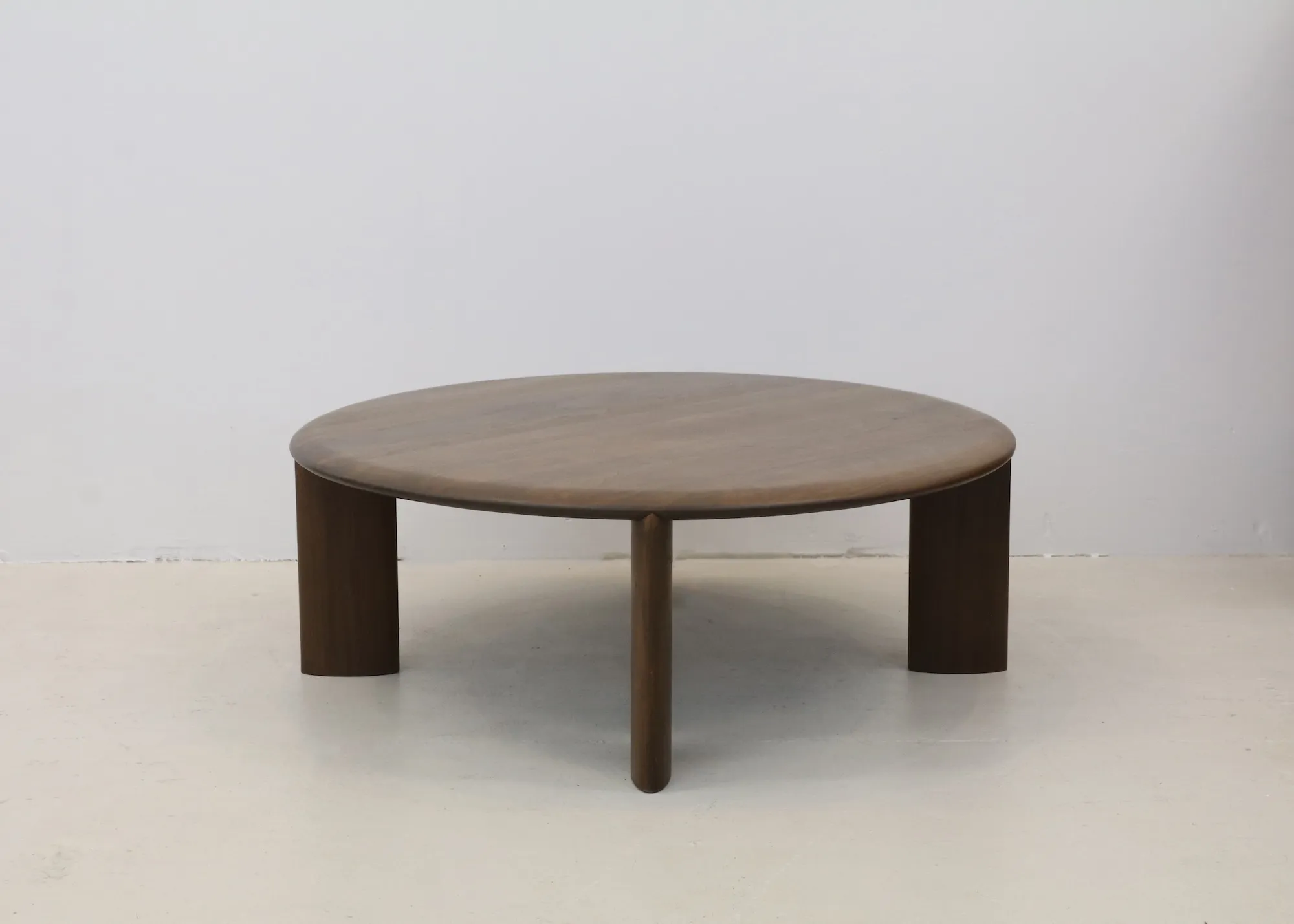 / Sale / IO Coffee Table