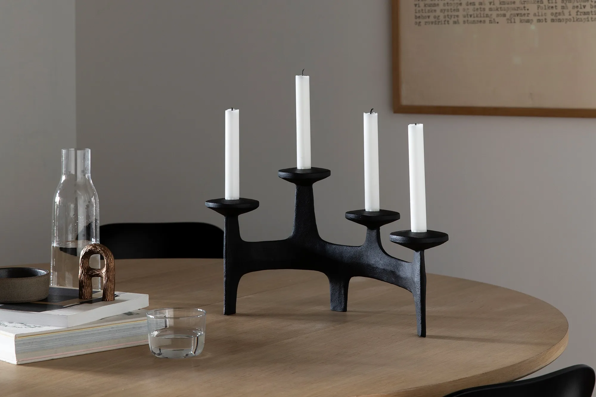 Nedre Foss Sirkel candleholder with four candles