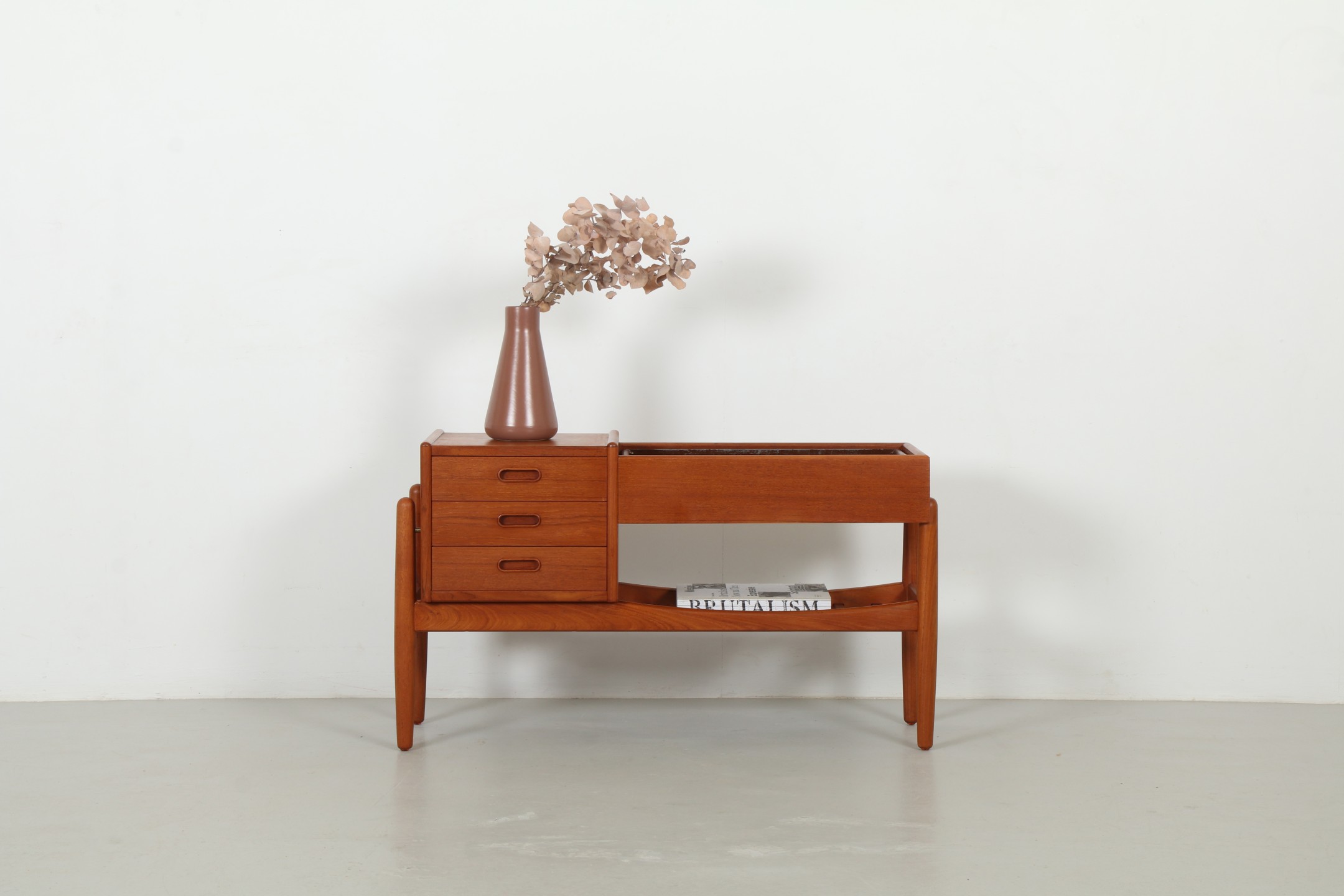 Versatile Arne Wahl Iversen 'Nr. 36' Planter Cabinet by Vinde Møbelfabrik
