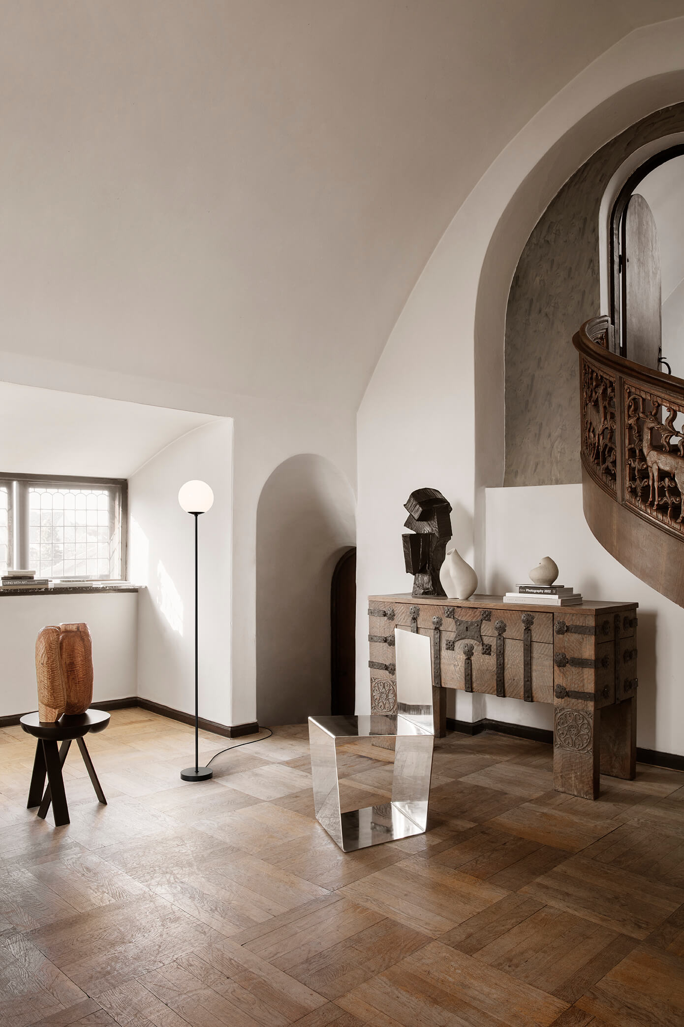 Astep Models 1081 and 1095: Two Ways to Light a Room