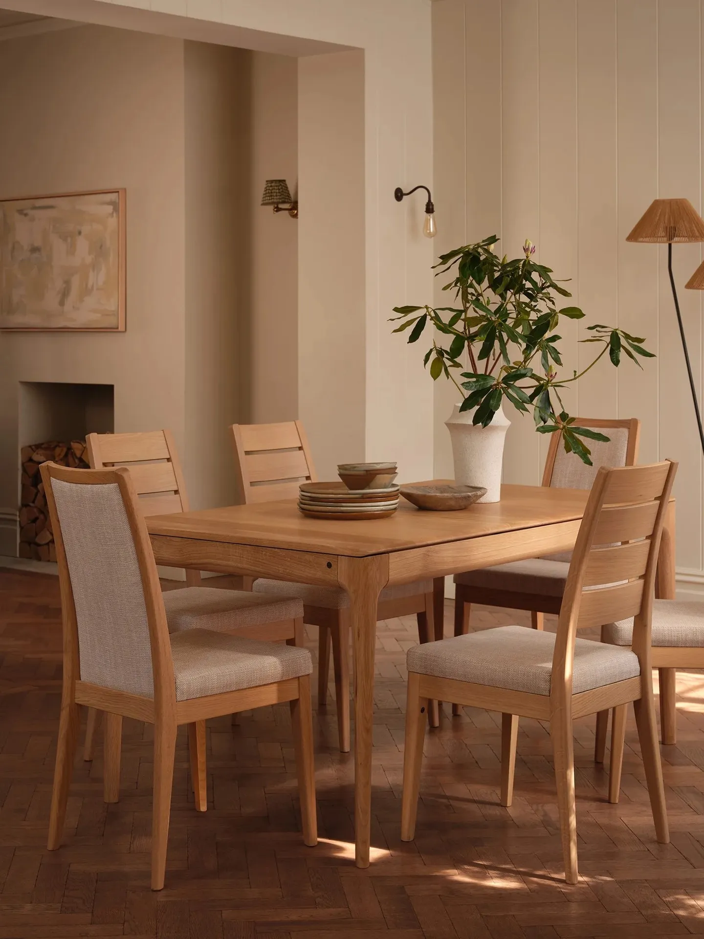 The Romana Extending Dining Table by Ercol pairs sculpted el