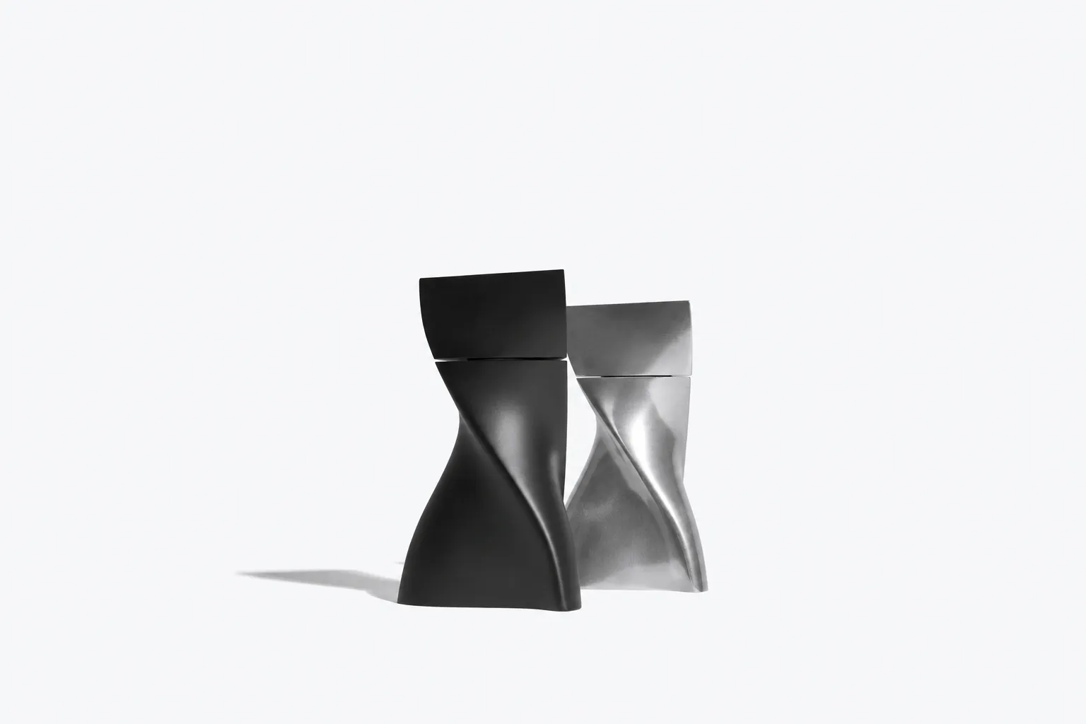 Duo Mini Salt and Pepper Set