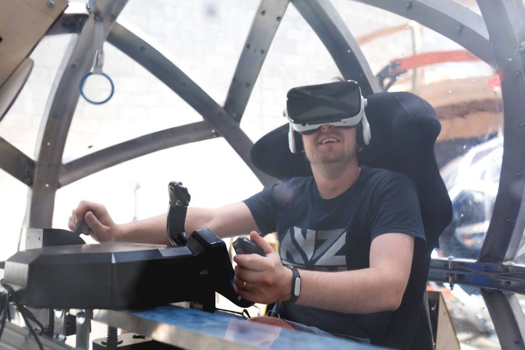 Novatech Flight Sim Eight360 - NOVA Untethered Motion Simulator