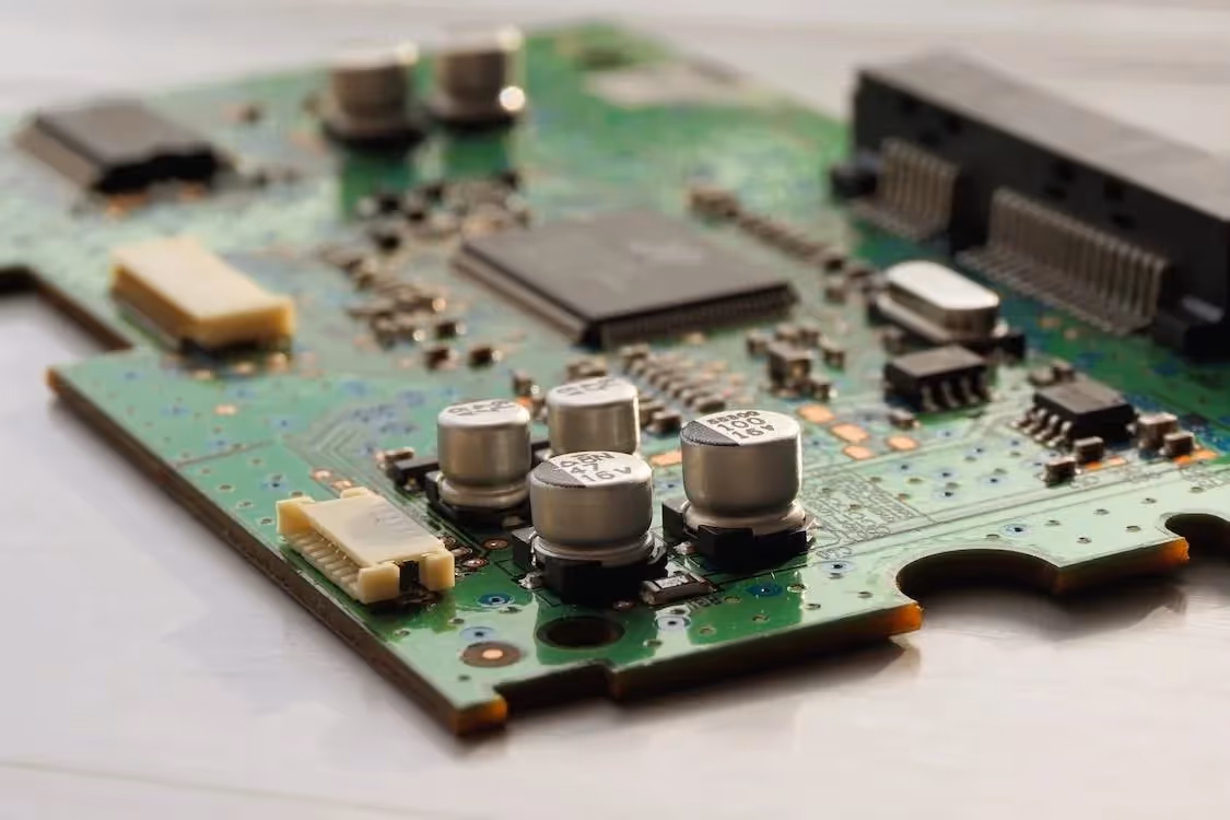Online render farm services and your computer's longevity