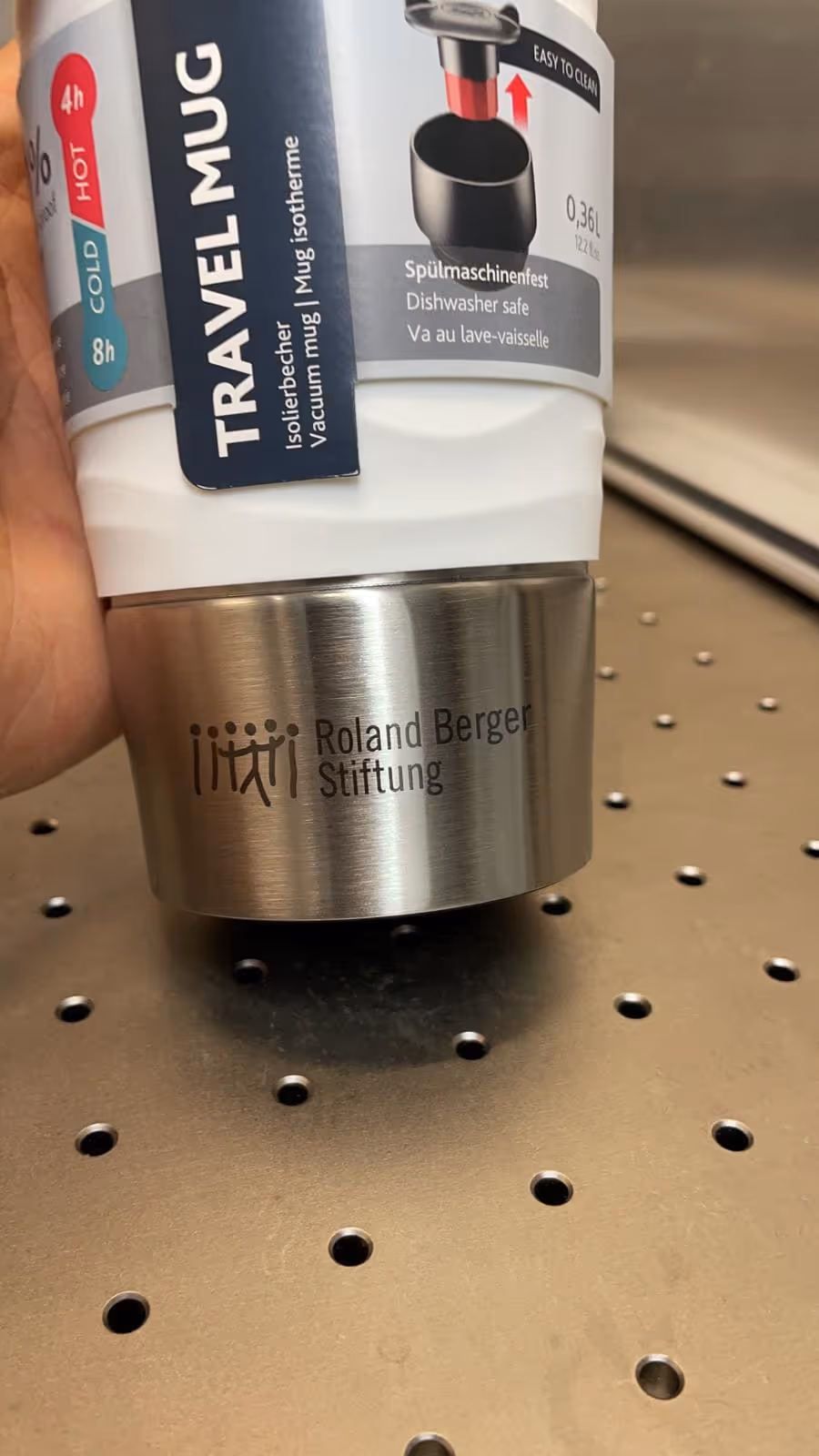 Emsa Thermobecher individuell graviert als Geschenk für Mitarbeiter