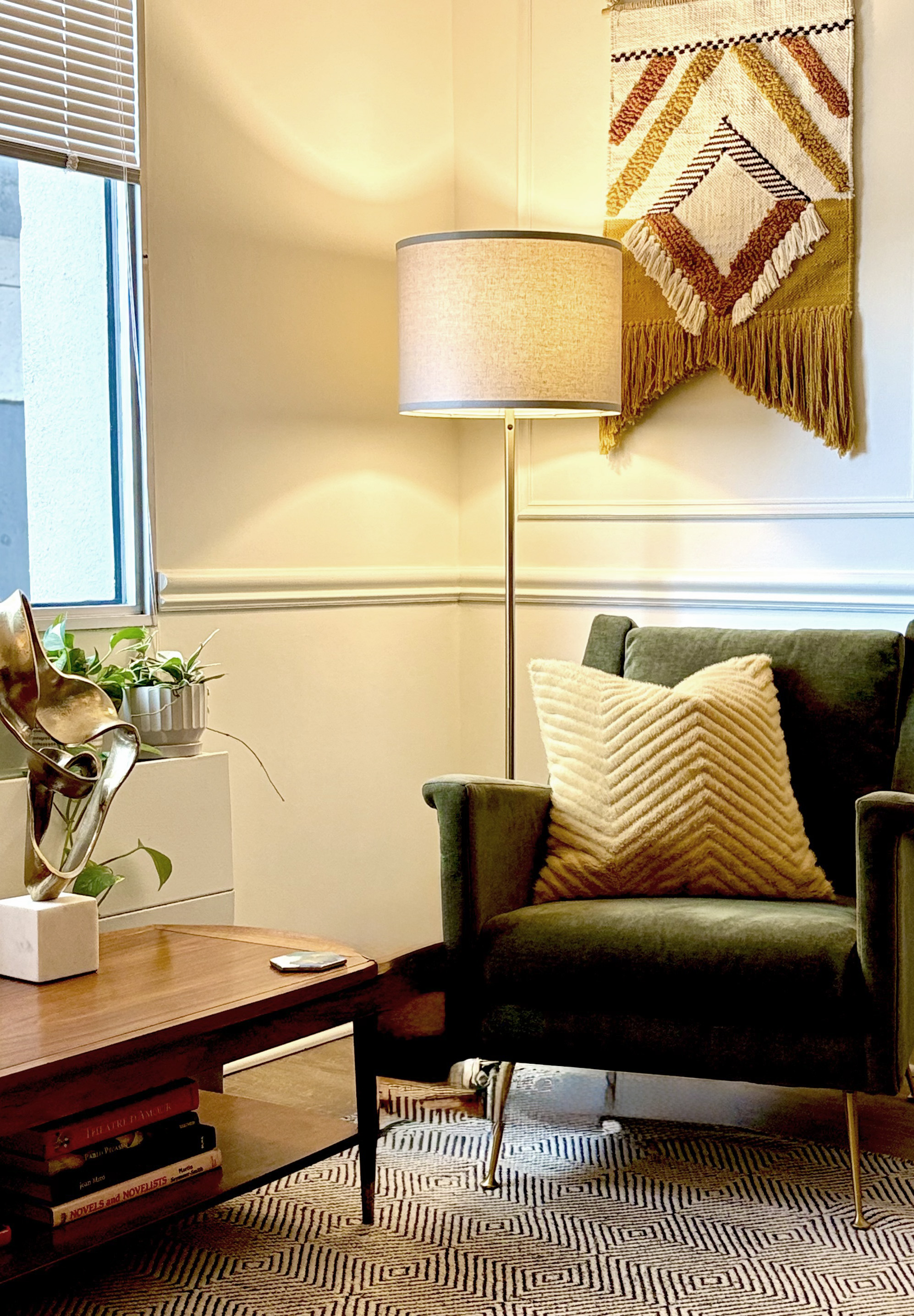 A calm, relaxing and warm environment showing the chair clients sit on