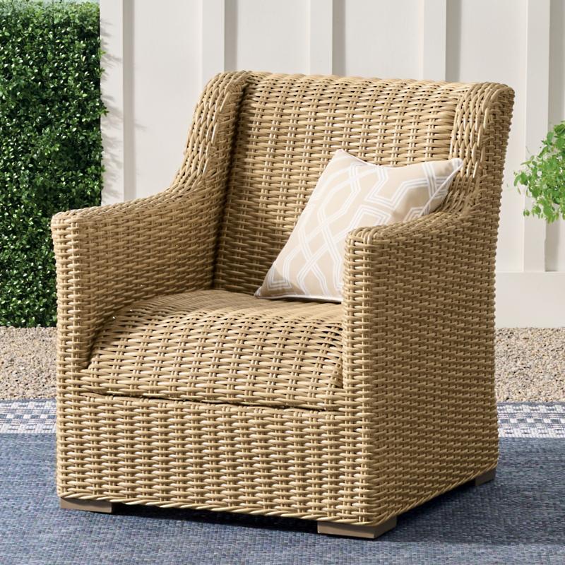 Montville Lounge Outdoor Chair