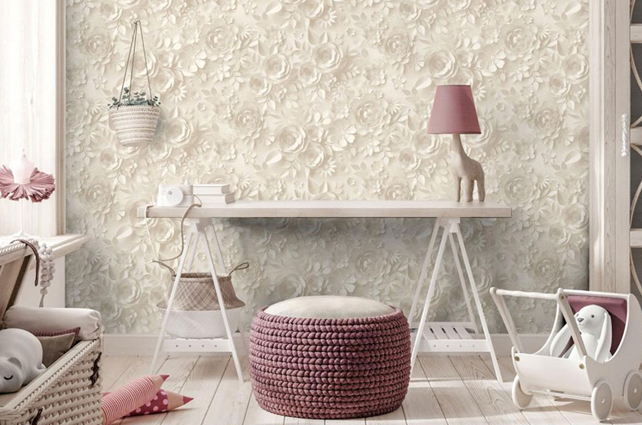 Veer Decor - Flowers Wallpaper in pink room