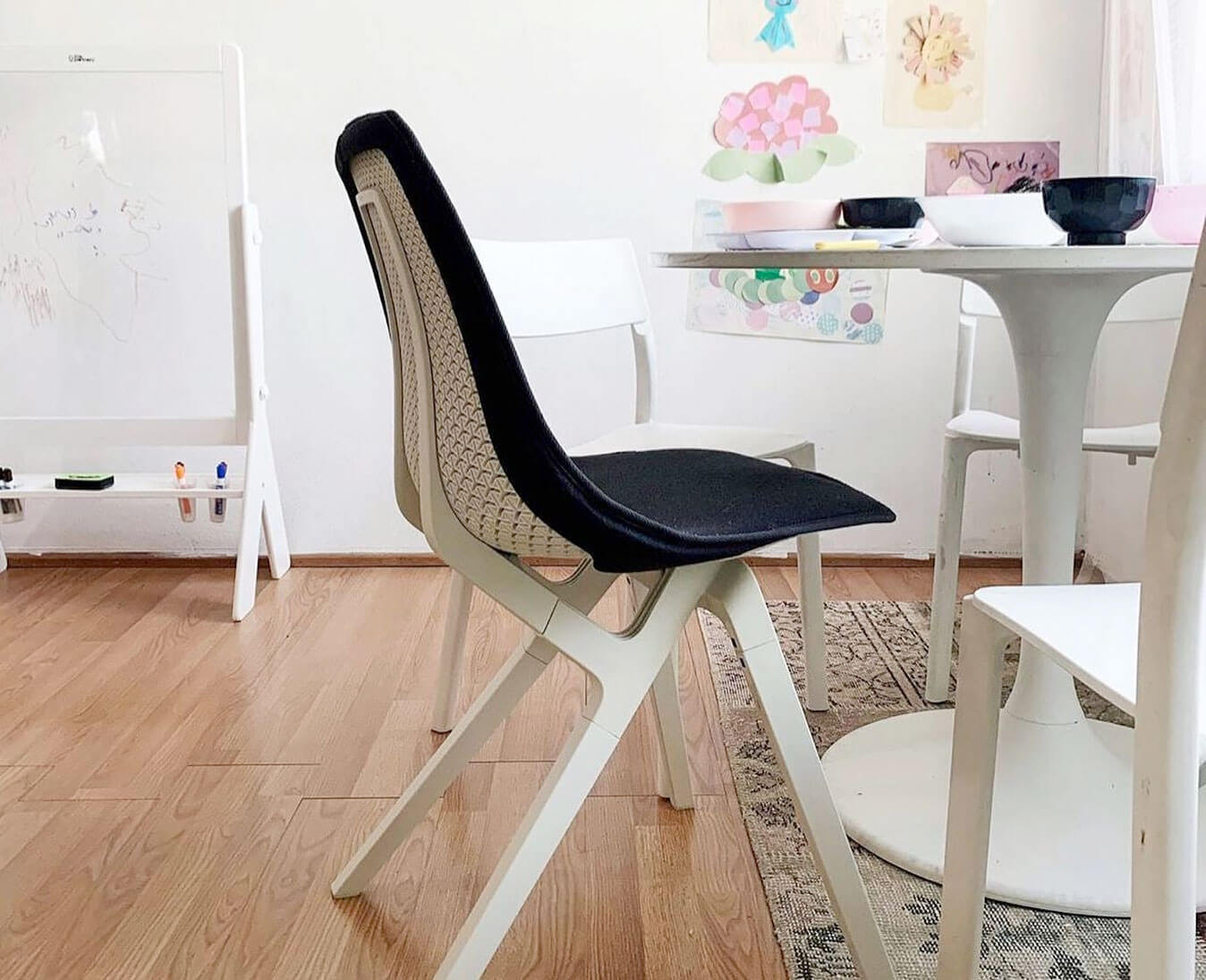 Noho Black Chair Topper
