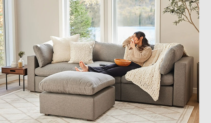 Ciello modular sofa with ottoman in gray color