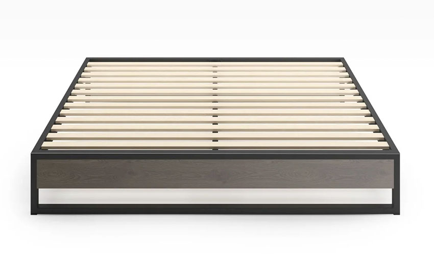 Metal and Wood platform Bed