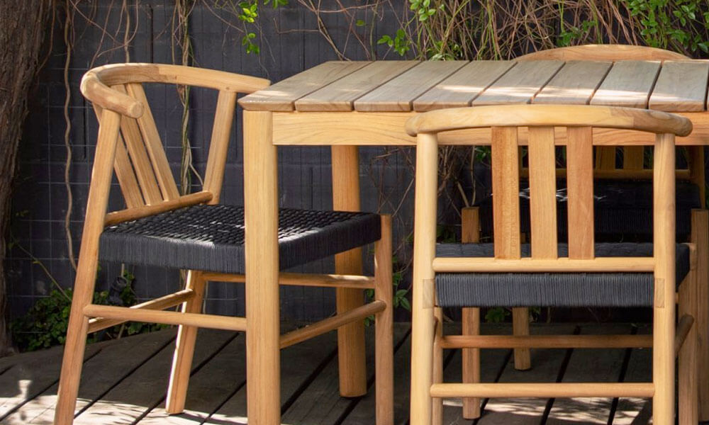 Light Wooden Dining Set in a Patio