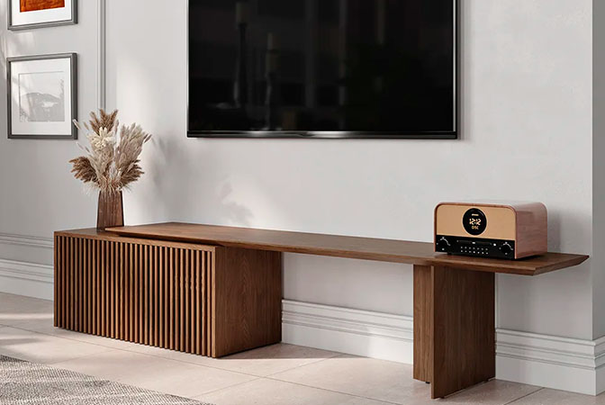 Extendable wooden TV stand