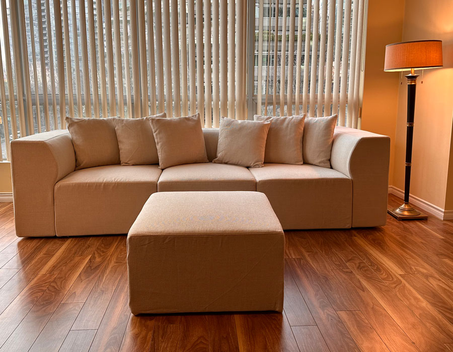 Atmosphere with ottoman