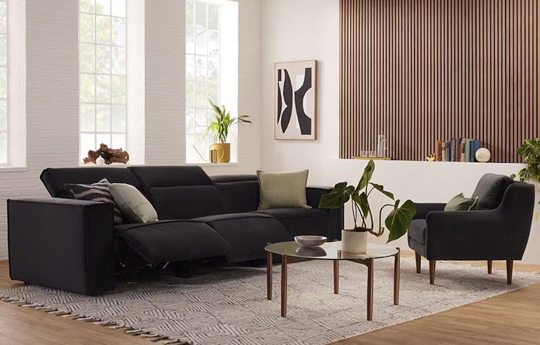 3-Seater reclining sofa in a modern room