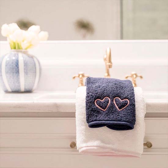 Weezie Towels