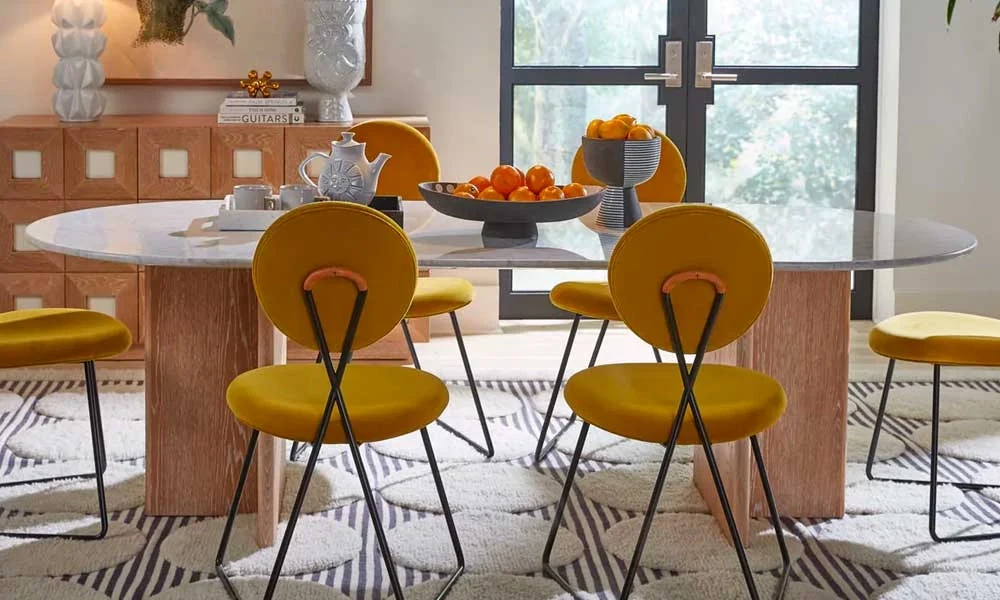 Brussels B-base Dining Table
