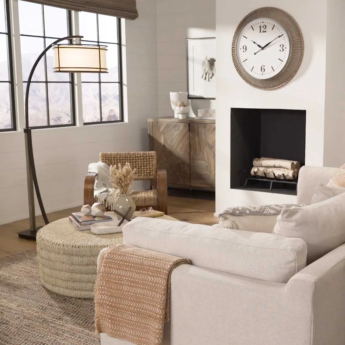 Gentry Oil-Rubbed Arc Floor Lamp