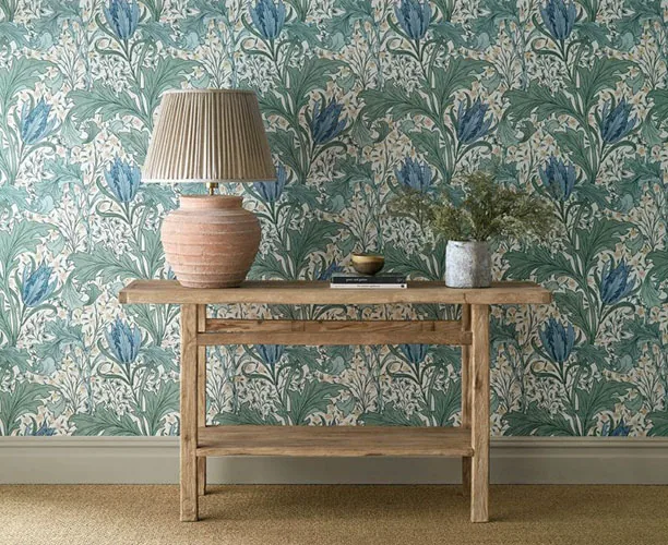 Room with Table and walls in Lent Lily Wallpaper