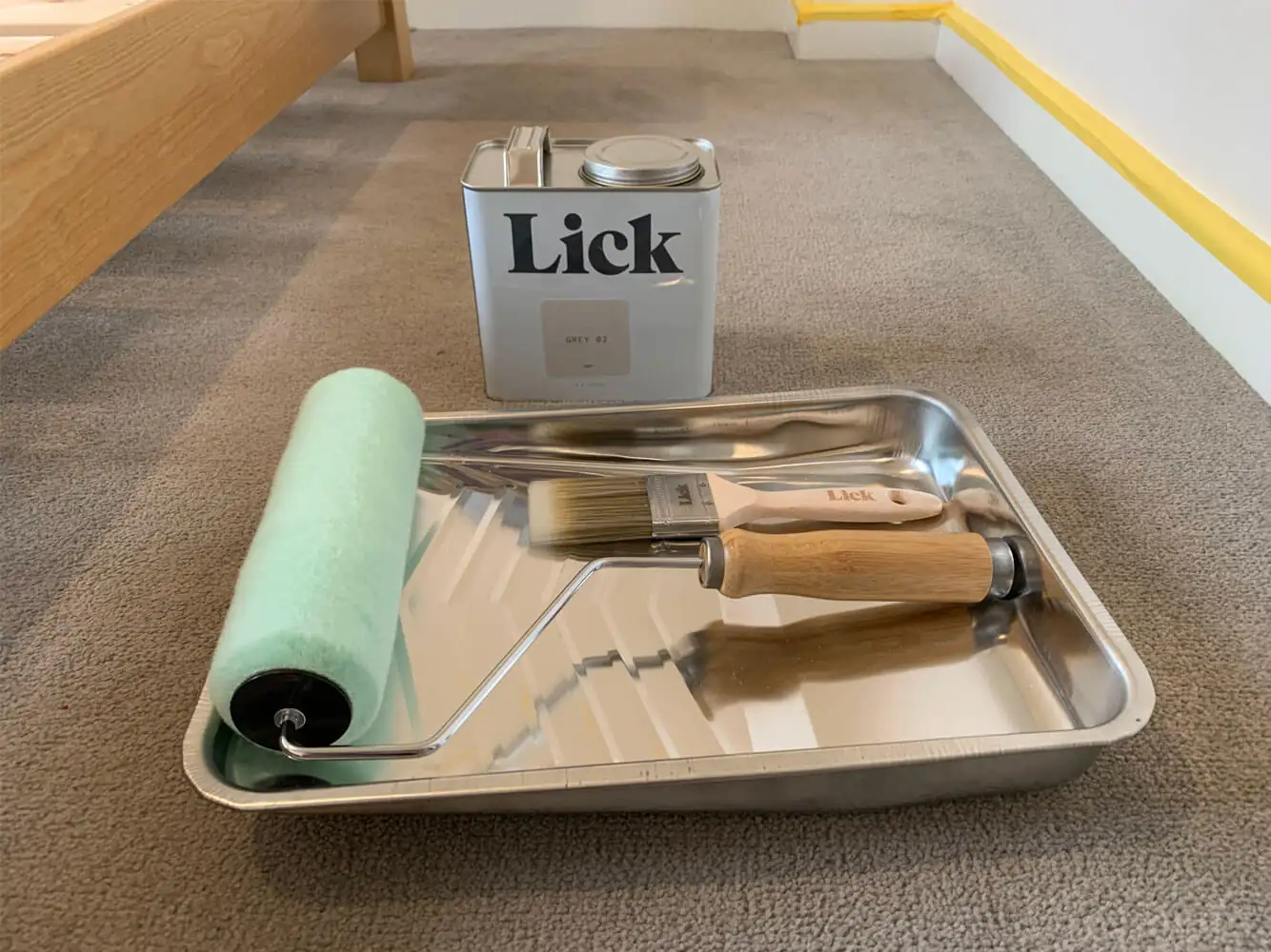 Preparing to paint with Lick