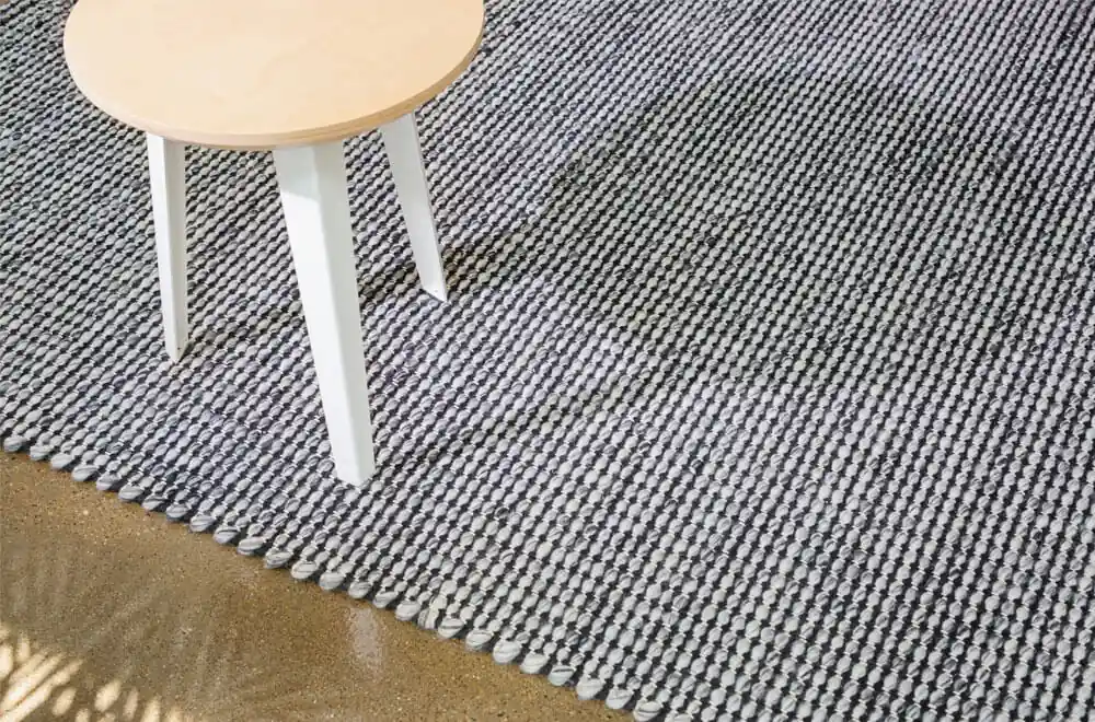 Black-White Rug