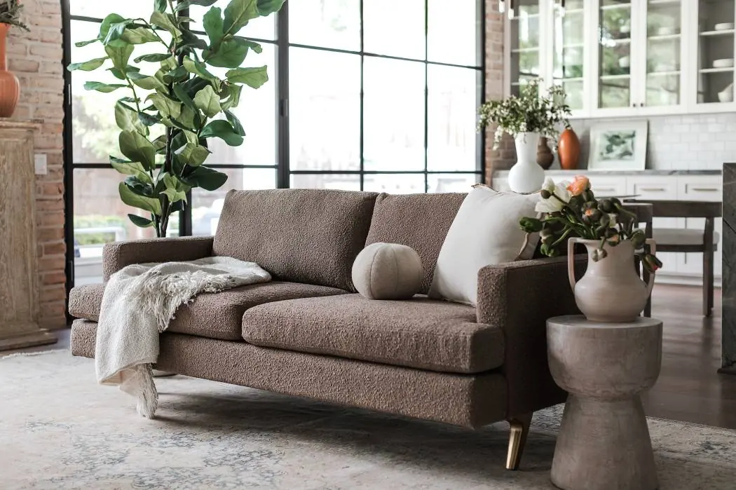 Resistant Lido sofa