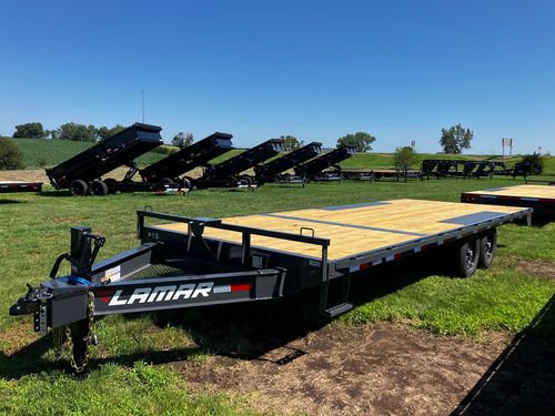 2026 Lamar F8 22'x102" Bumper Pull Deckover