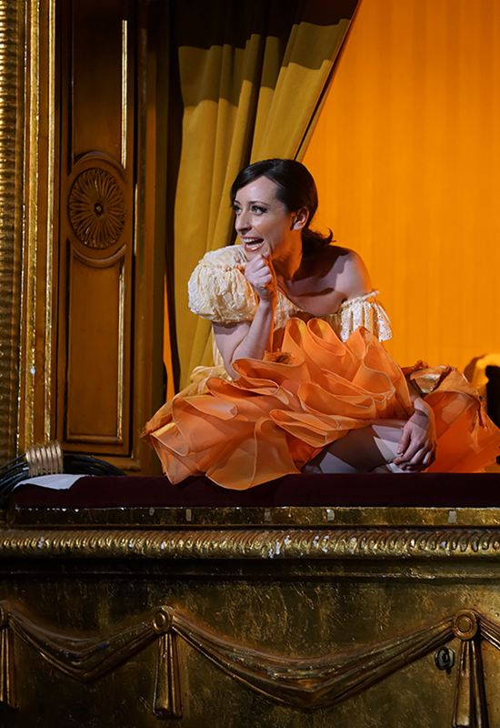Lidia Vinyes Curtis acting in Iphigenia en Tracia