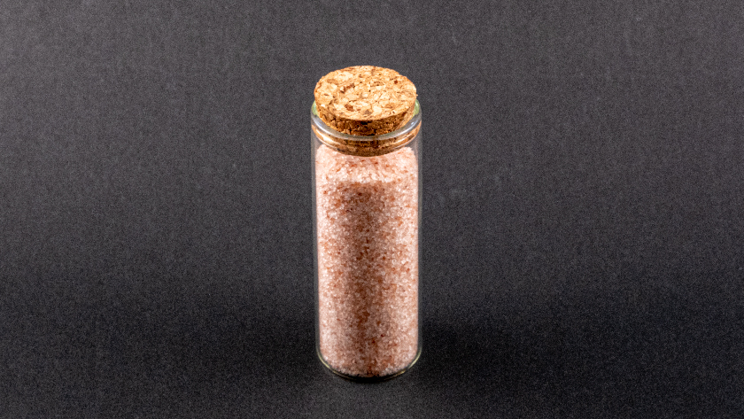 Oz jar of Pink Himalayan Sea Salt.