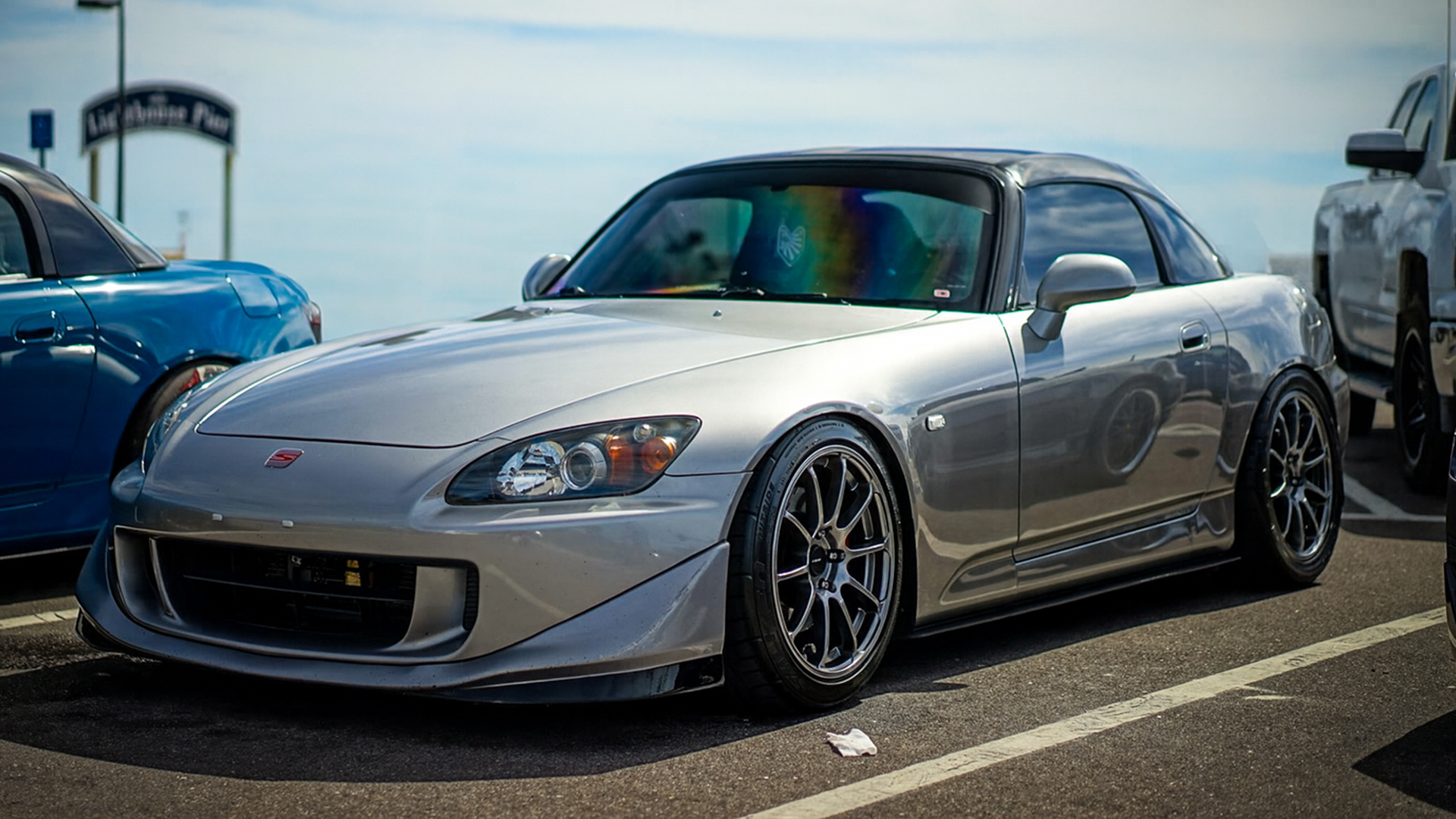 Fourth slide for avid 1 wheels home page