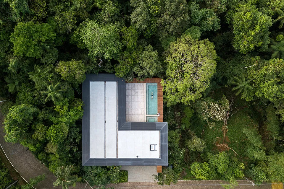 Brazilian MH House By Jacobsen Arquitetura