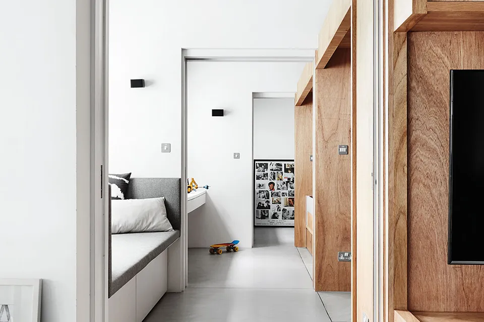 The Crate Apartment In Singapore By Upstairs