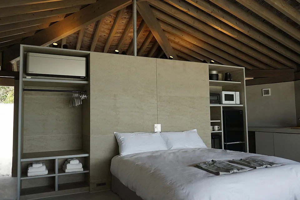 DenPaku Beachfront Mijora Villas