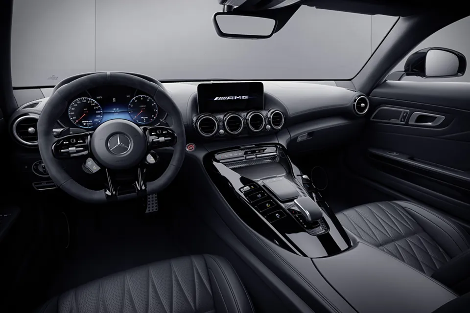 2021 Mercedes-AMG GT Coupe & Roadster