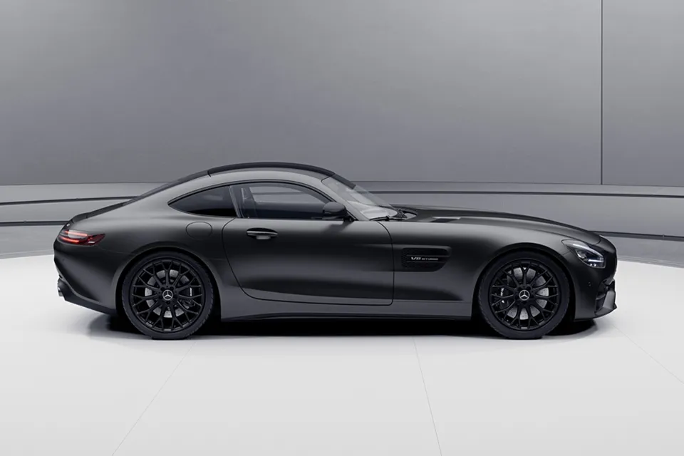 2021 Mercedes-AMG GT Coupe & Roadster
