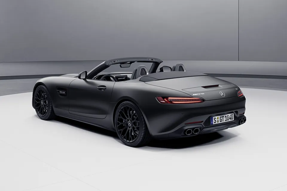 2021 Mercedes-AMG GT Coupe & Roadster