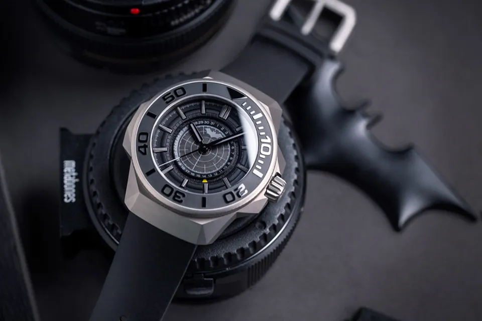 Batman Quantum Watch